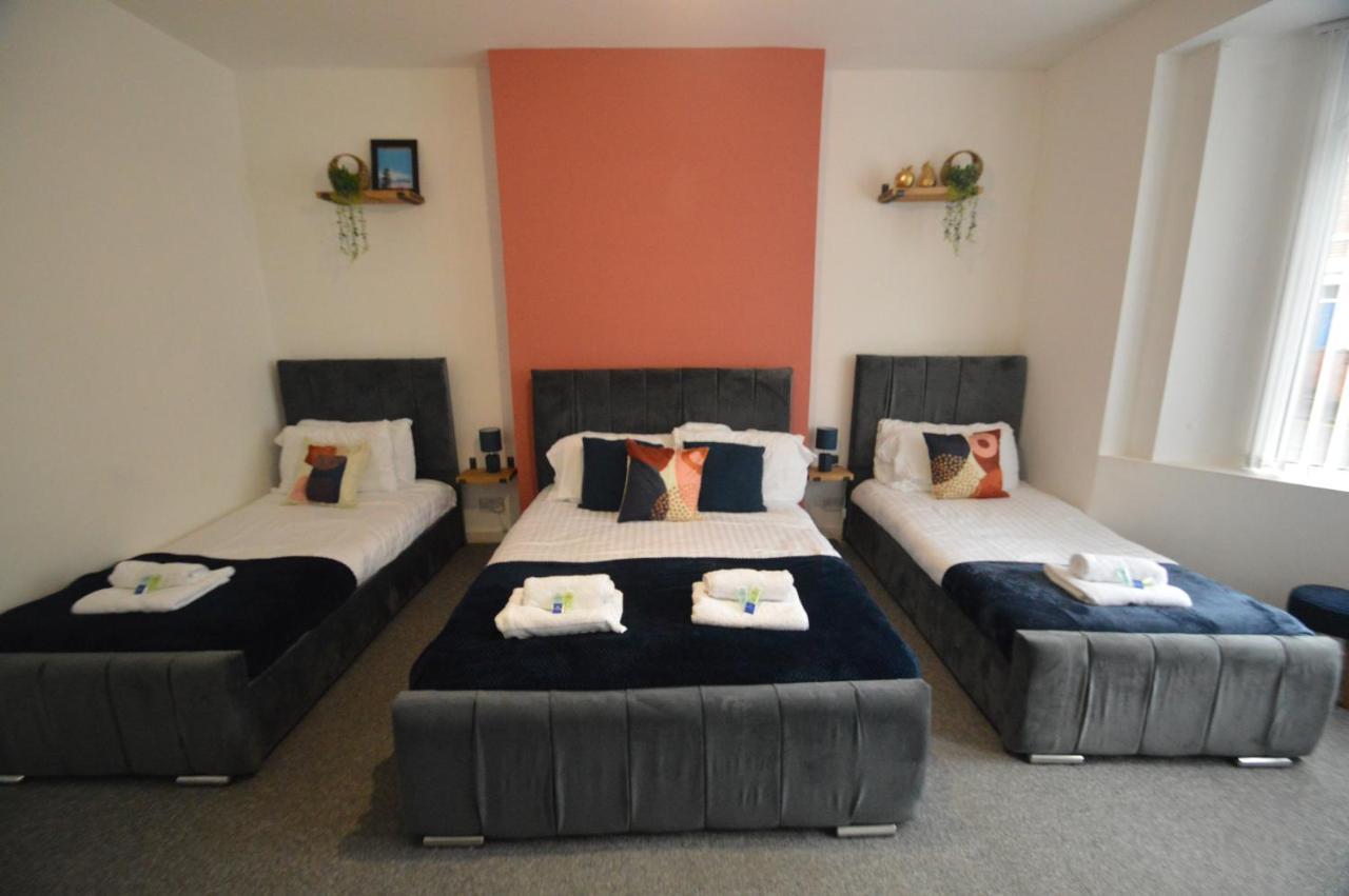 Spacious And Homely 2 Bedroom Flat - Suitelivin ゲーツヘッド エクステリア 写真